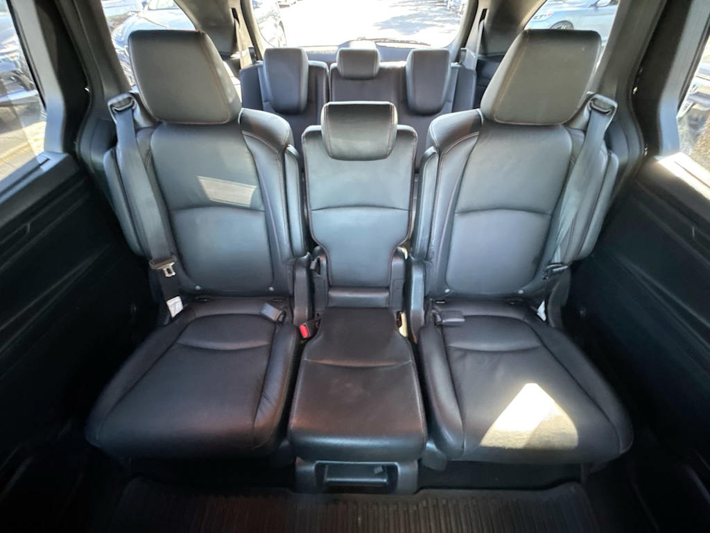 Thumbnail: 2023 Honda Odyssey - 22