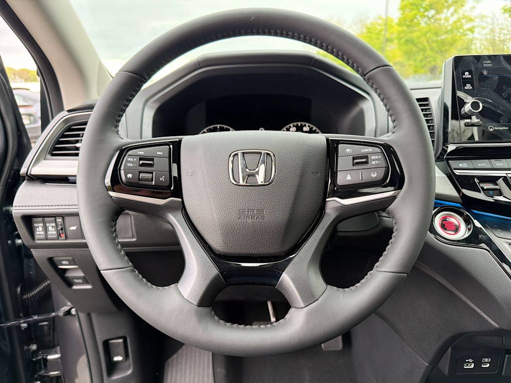 Thumbnail: 2026 Honda Odyssey - 13