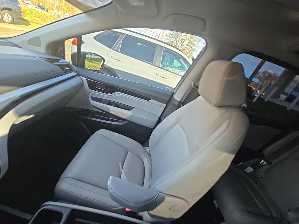 Thumbnail: 2024 Honda Odyssey - 7