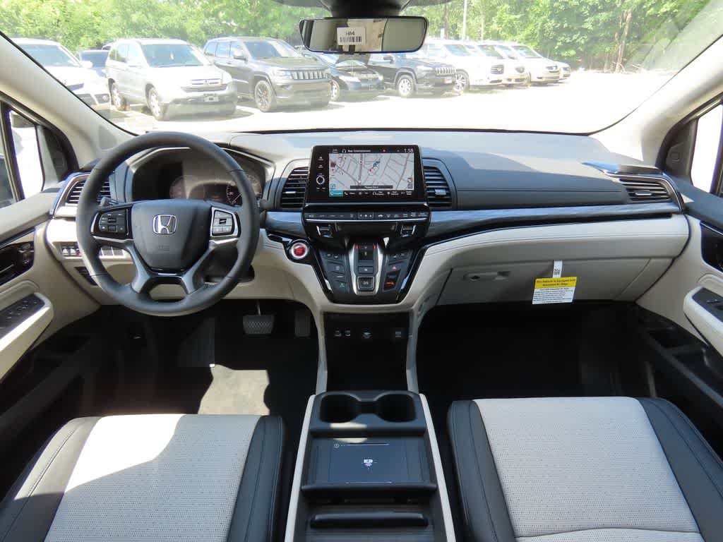 Thumbnail: 2027 Honda Odyssey - 10