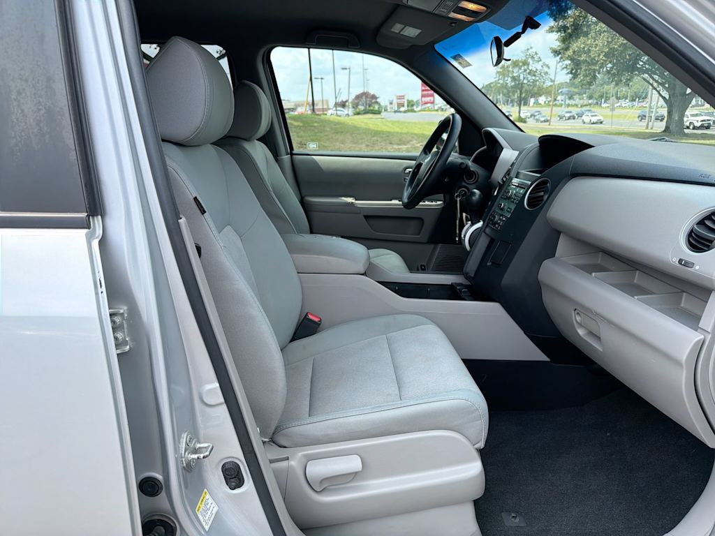Thumbnail: 2009 Honda Pilot - 22