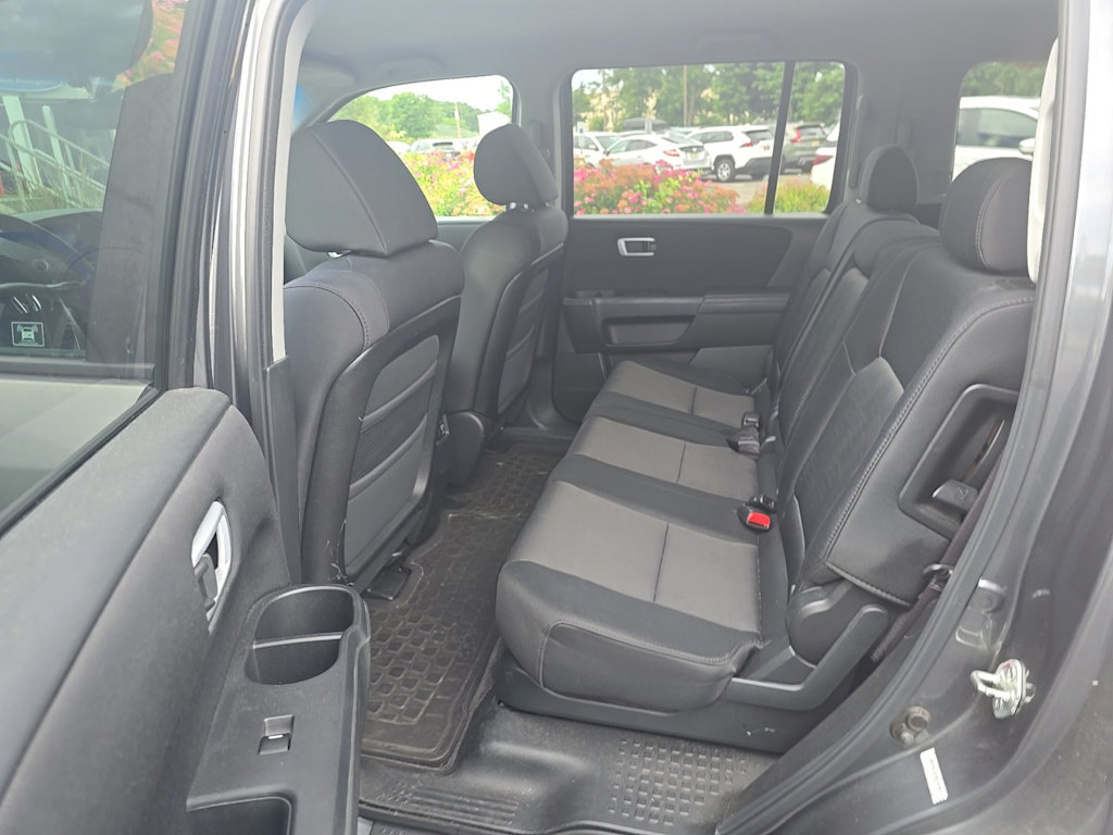 Thumbnail: 2011 Honda Pilot - 7
