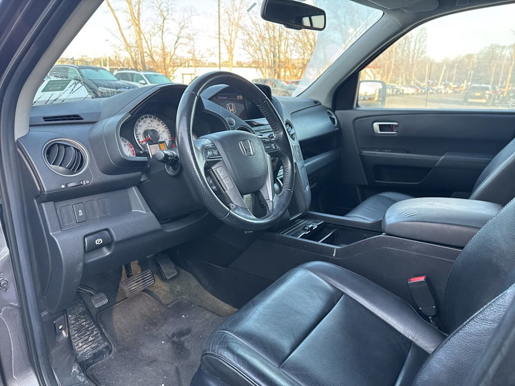 Thumbnail: 2014 Honda Pilot - 2