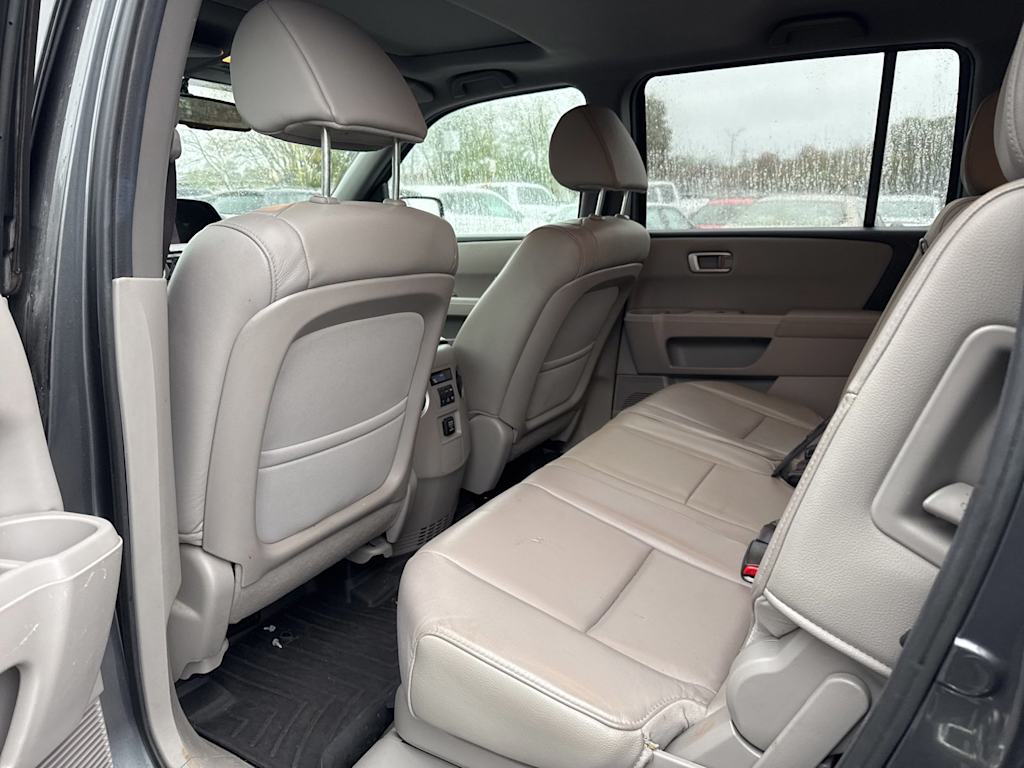Thumbnail: 2013 Honda Pilot - 10