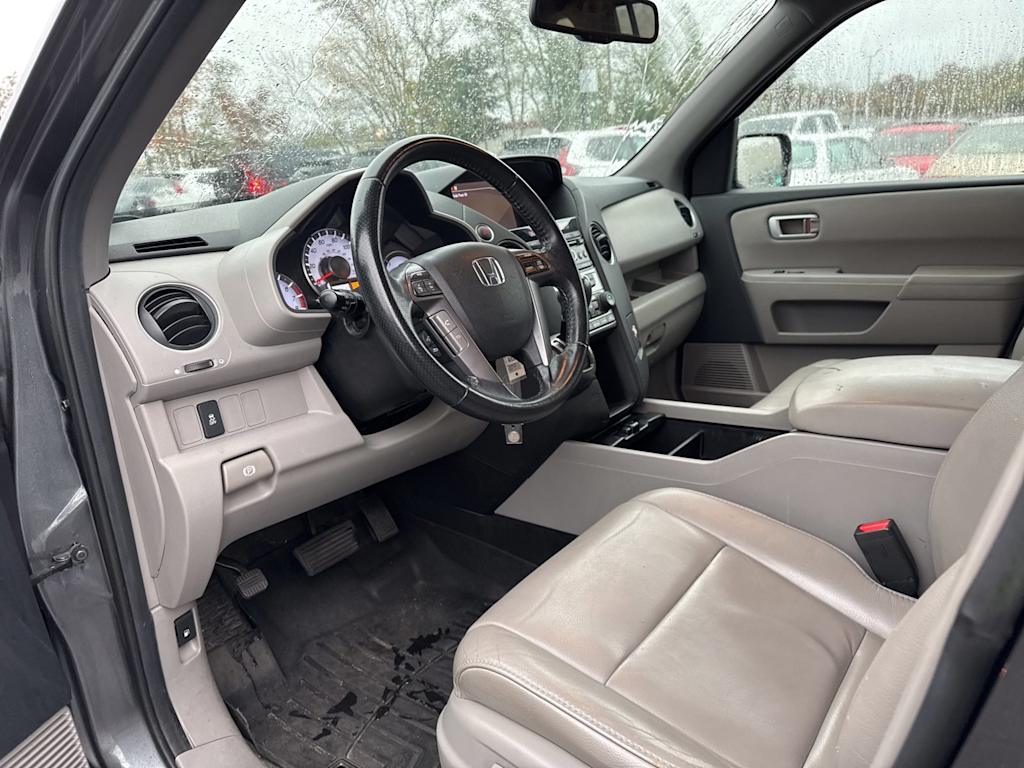 Thumbnail: 2013 Honda Pilot - 2