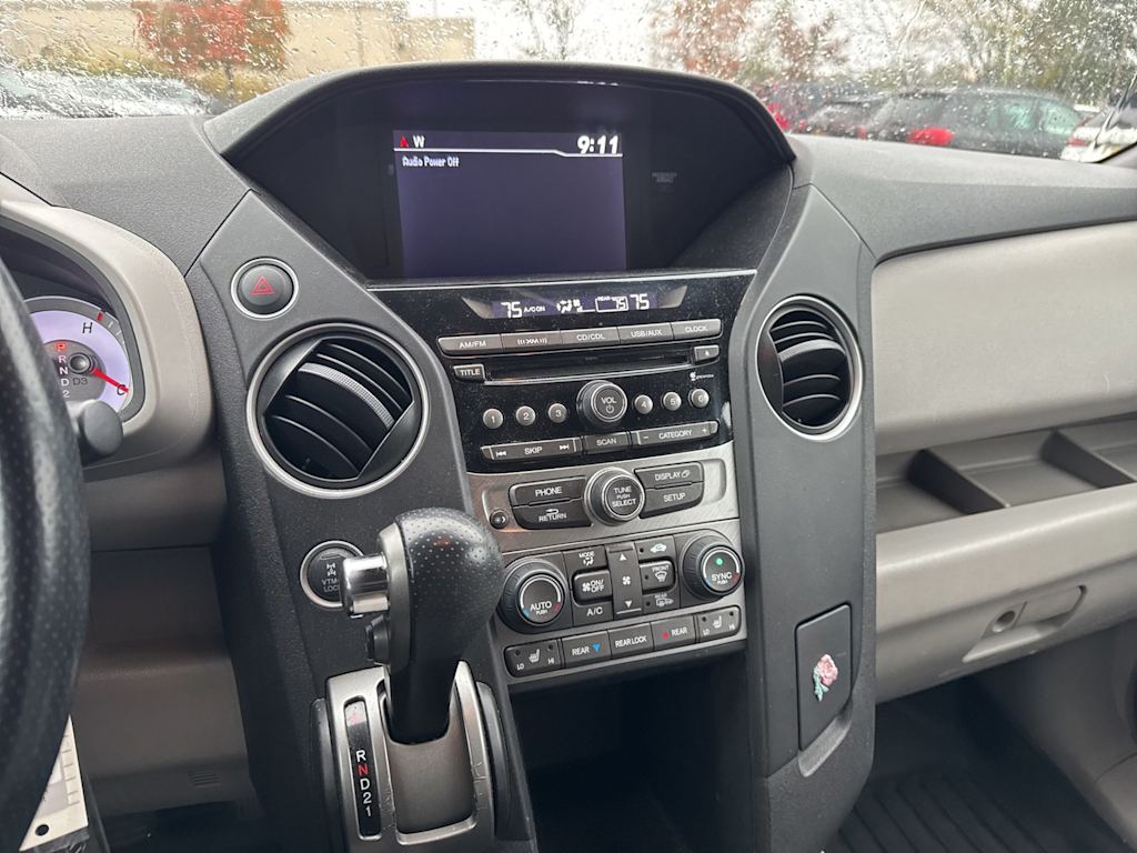 Thumbnail: 2013 Honda Pilot - 11