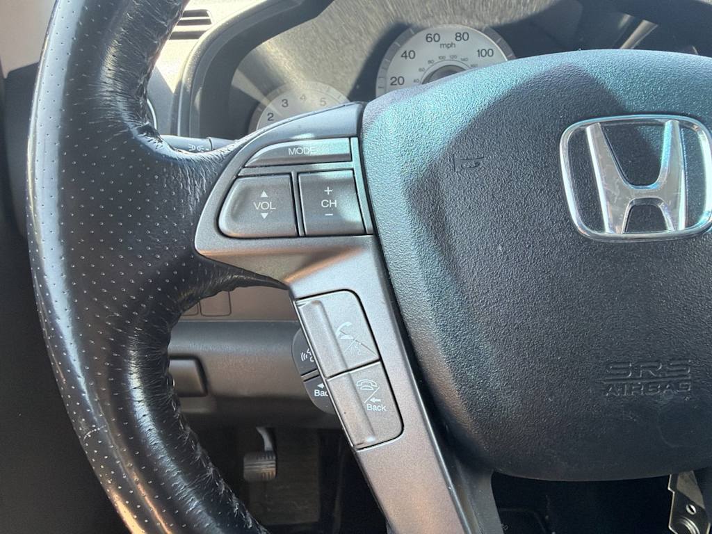 Thumbnail: 2010 Honda Pilot - 22