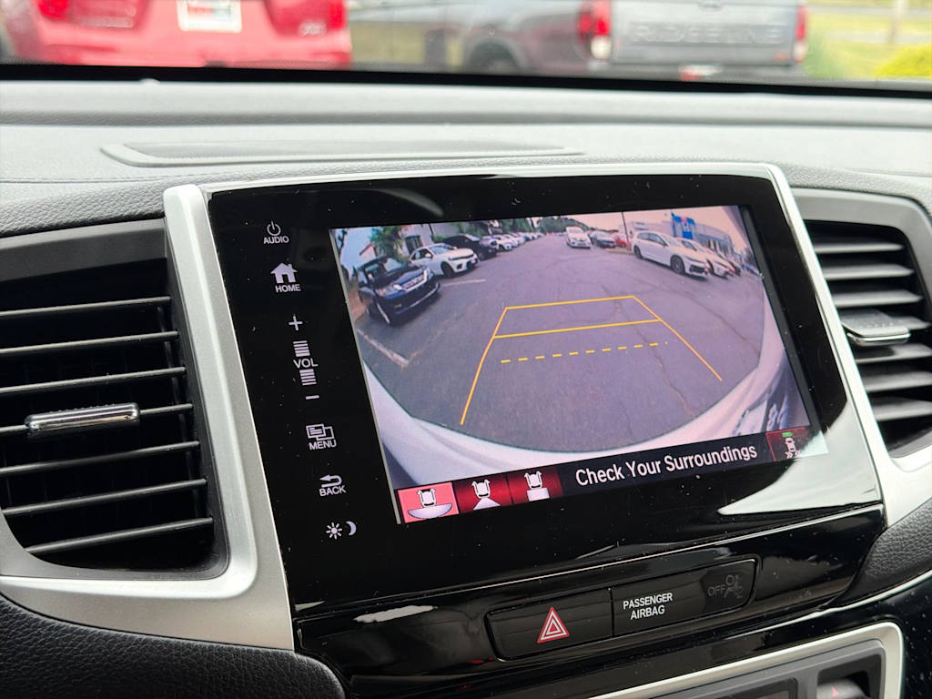 Thumbnail: 2018 Honda Pilot - 33
