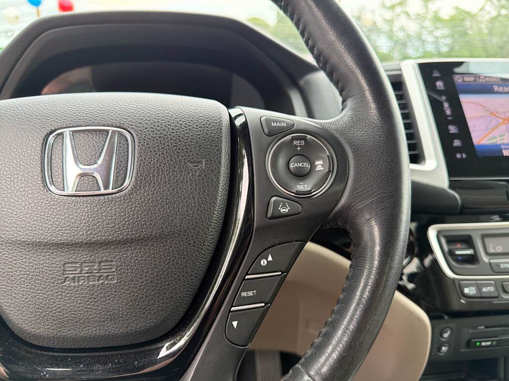 Thumbnail: 2018 Honda Pilot - 31
