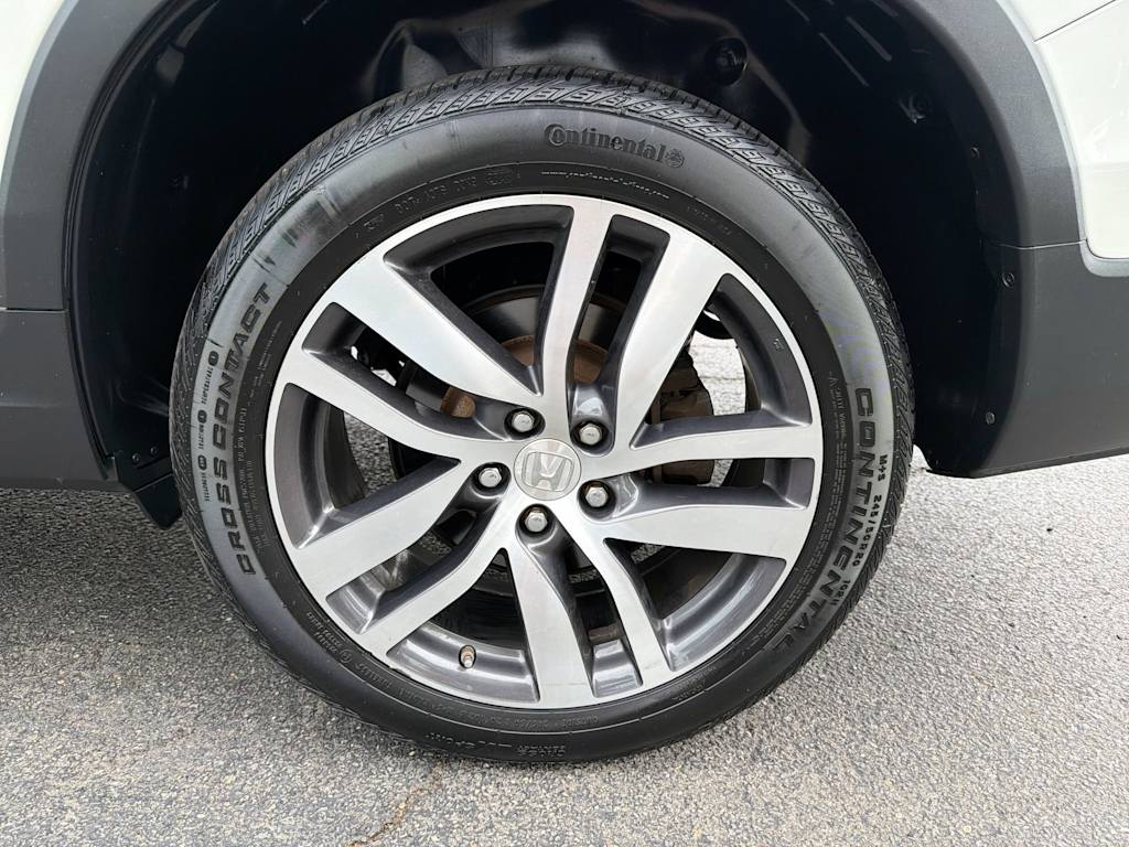 Thumbnail: 2018 Honda Pilot - 8