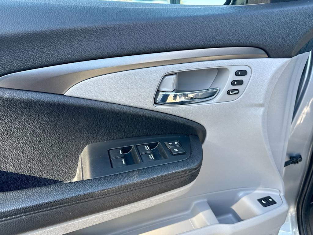 Thumbnail: 2022 Honda Pilot - 28