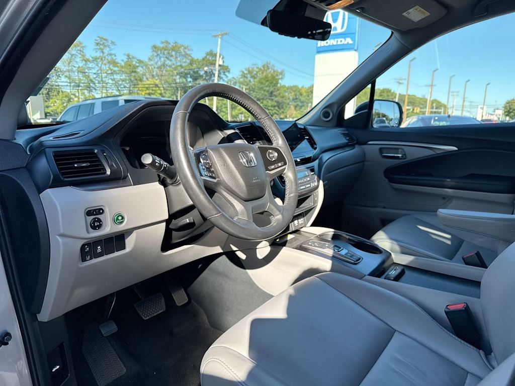 Thumbnail: 2022 Honda Pilot - 2