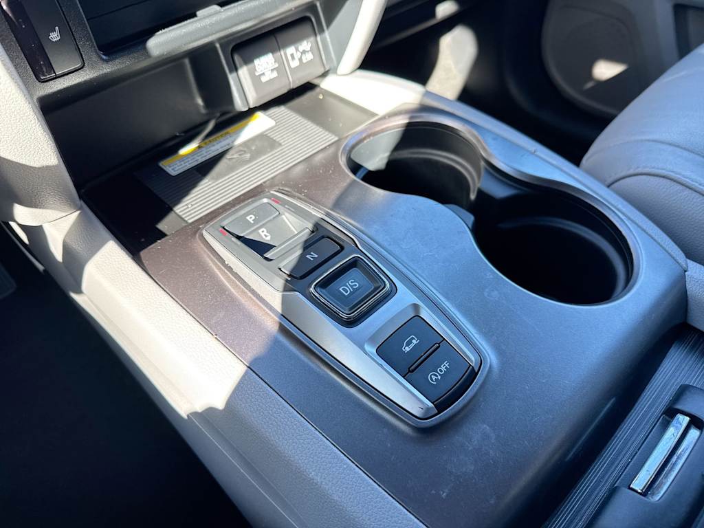 Thumbnail: 2022 Honda Pilot - 16