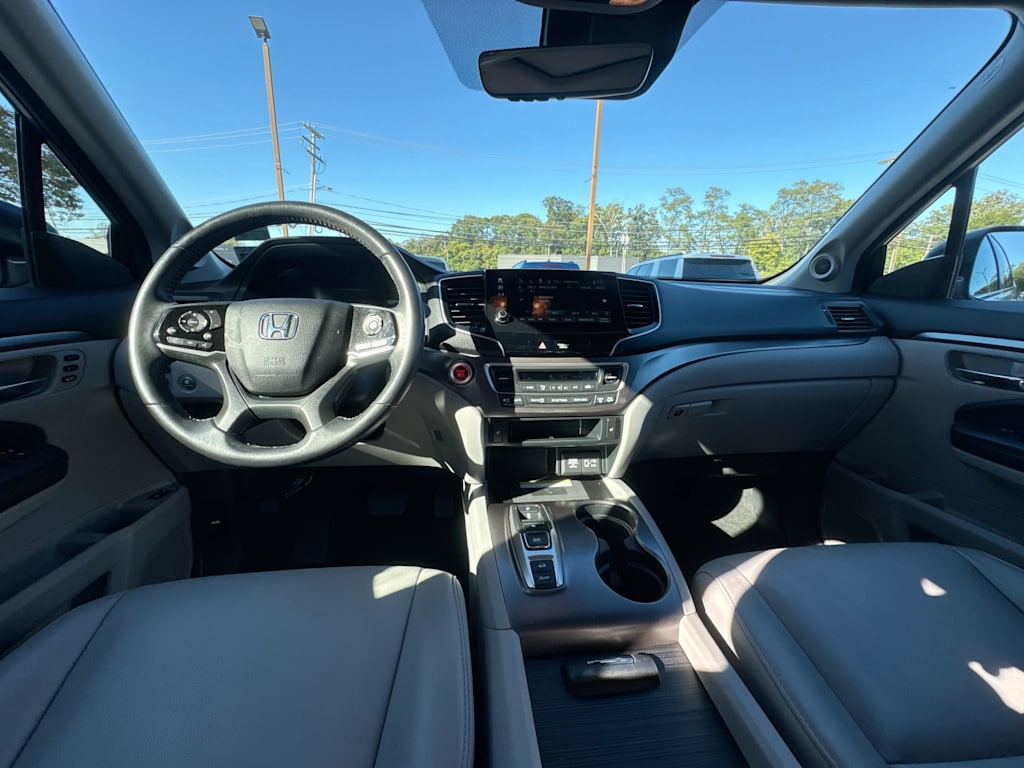 Thumbnail: 2022 Honda Pilot - 13