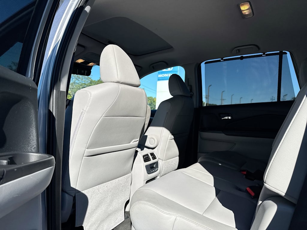 Thumbnail: 2022 Honda Pilot - 12