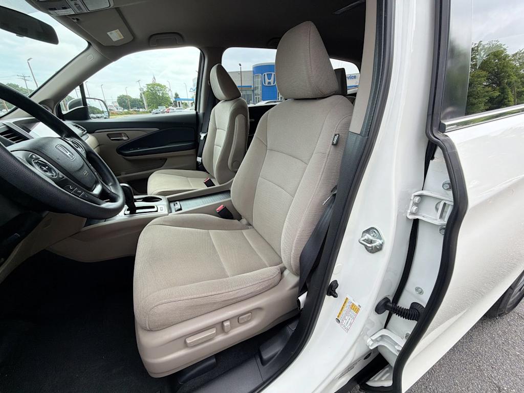 Thumbnail: 2018 Honda Pilot - 27