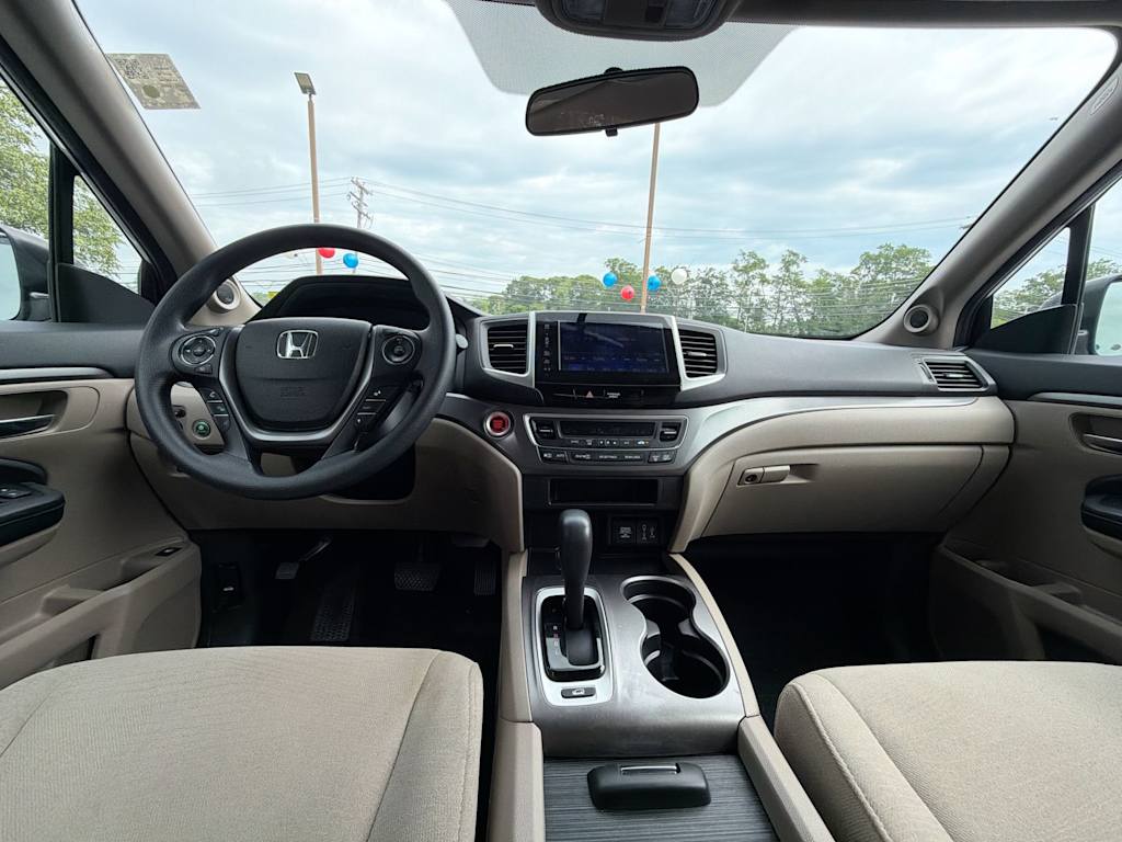 Thumbnail: 2018 Honda Pilot - 13