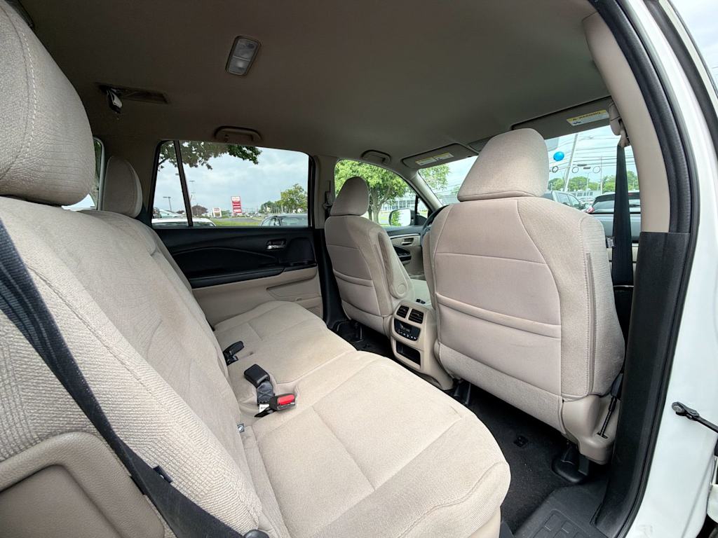 Thumbnail: 2018 Honda Pilot - 25