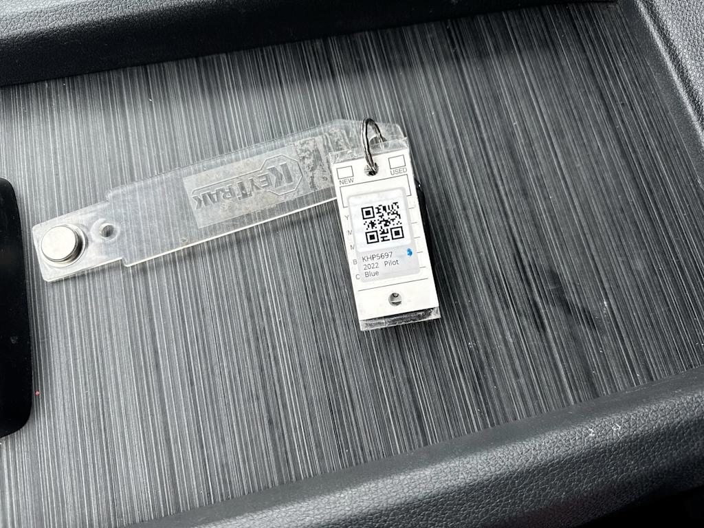 Thumbnail: 2022 Honda Pilot - 20