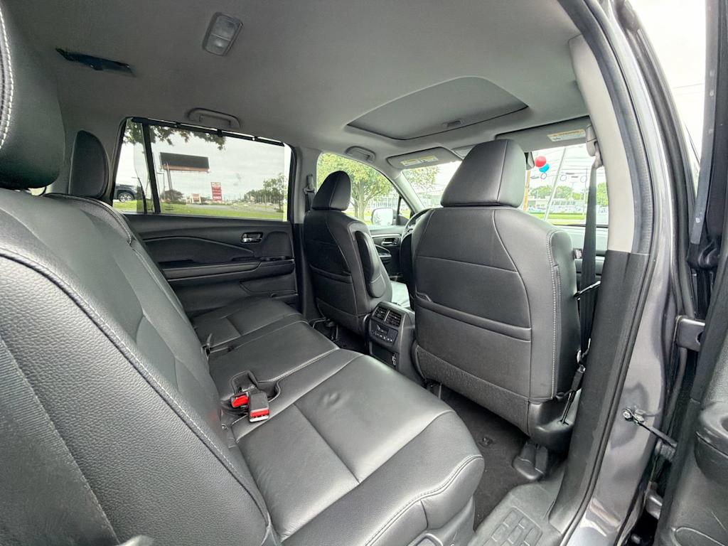 Thumbnail: 2022 Honda Pilot - 25