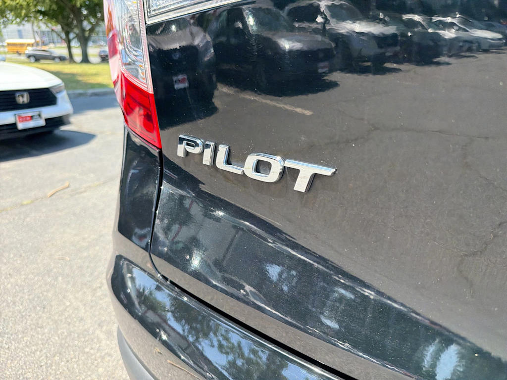 Thumbnail: 2019 Honda Pilot - 7