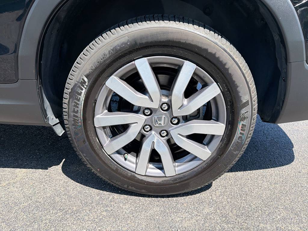 Thumbnail: 2019 Honda Pilot - 8