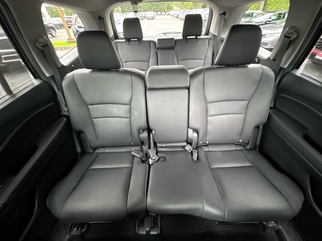 Thumbnail: 2022 Honda Pilot - 25
