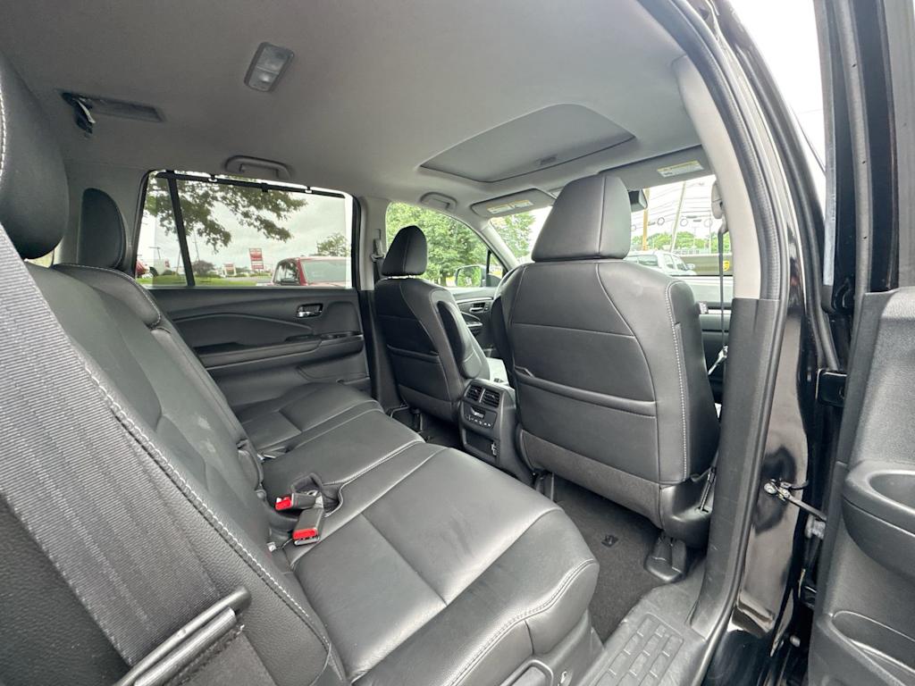 Thumbnail: 2022 Honda Pilot - 26
