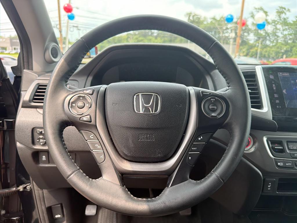 Thumbnail: 2016 Honda Pilot - 14