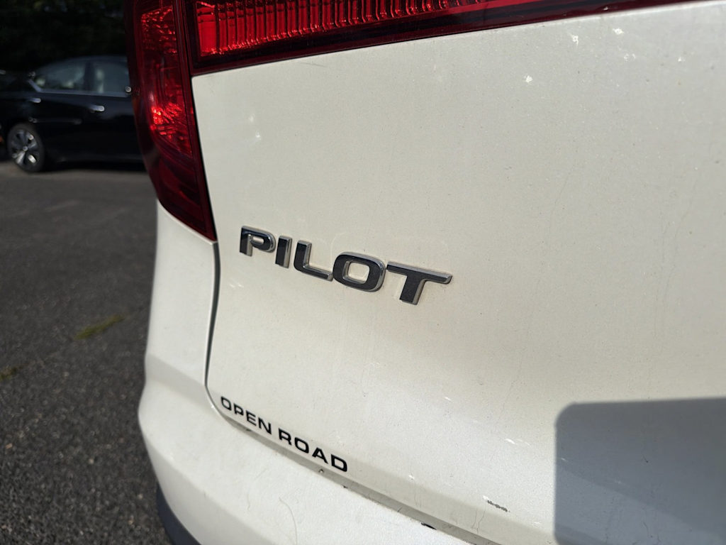 Thumbnail: 2018 Honda Pilot - 7