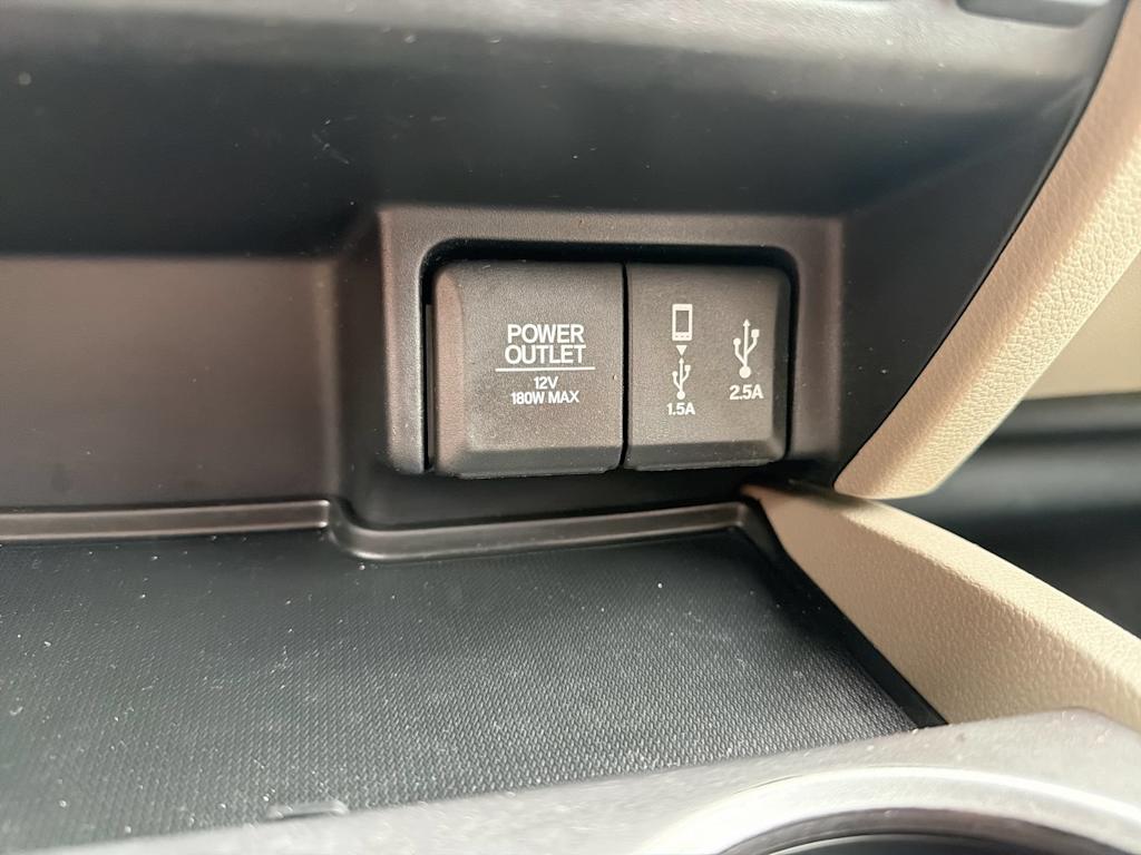 Thumbnail: 2018 Honda Pilot - 35