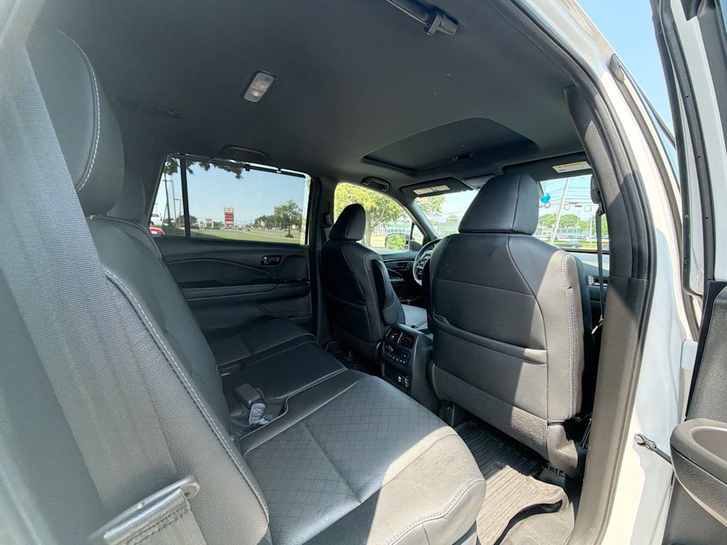 Thumbnail: 2023 Honda Passport - 26