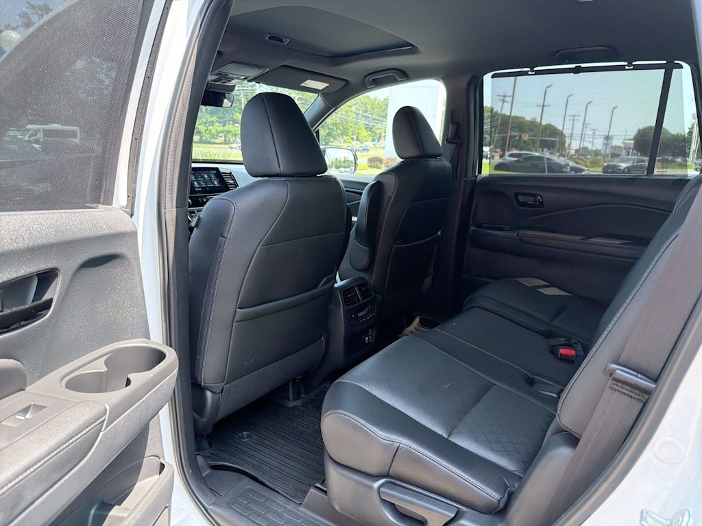 Thumbnail: 2023 Honda Passport - 11