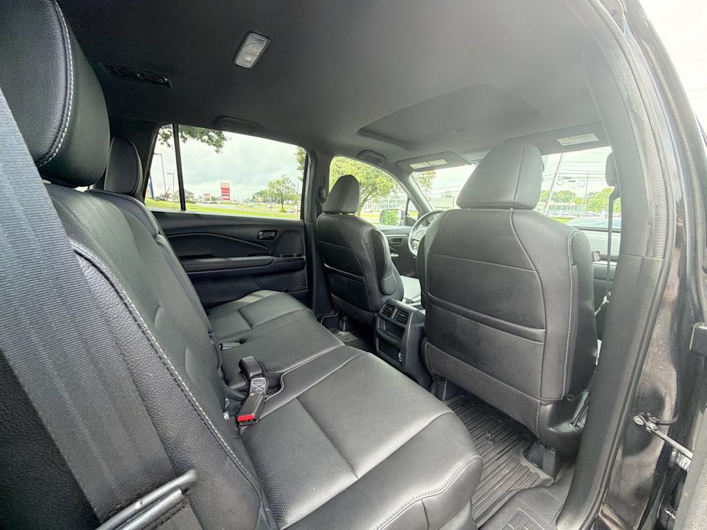 Thumbnail: 2023 Honda Passport - 26