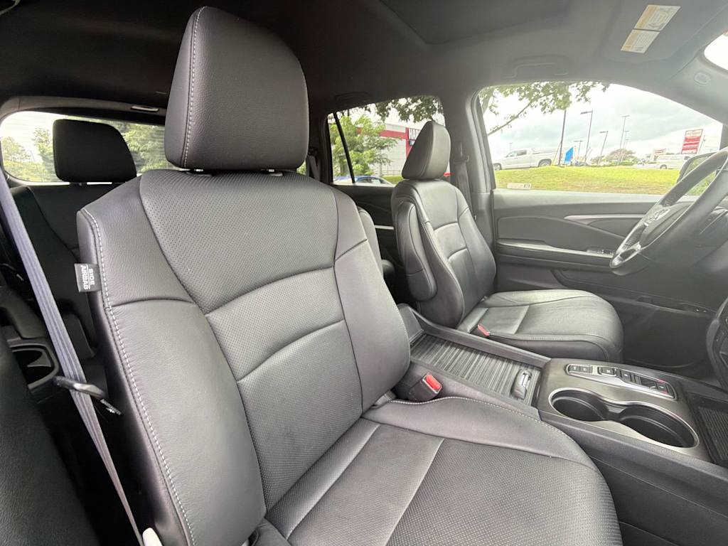 Thumbnail: 2023 Honda Passport - 27