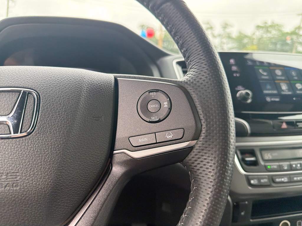 Thumbnail: 2023 Honda Passport - 32