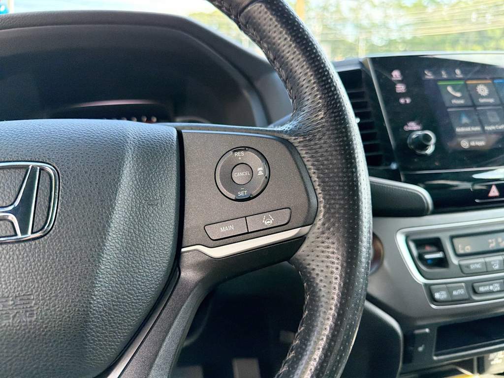 Thumbnail: 2023 Honda Passport - 32