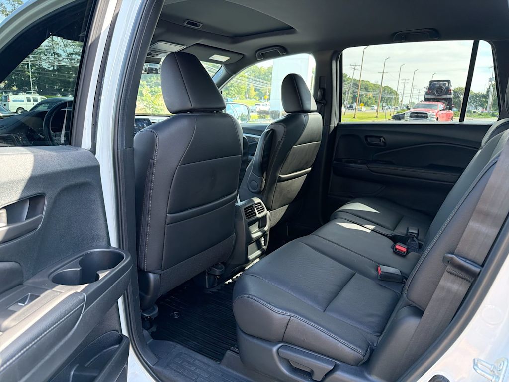 Thumbnail: 2023 Honda Passport - 12