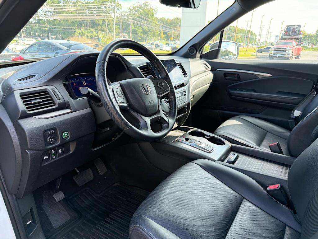 Thumbnail: 2023 Honda Passport - 2