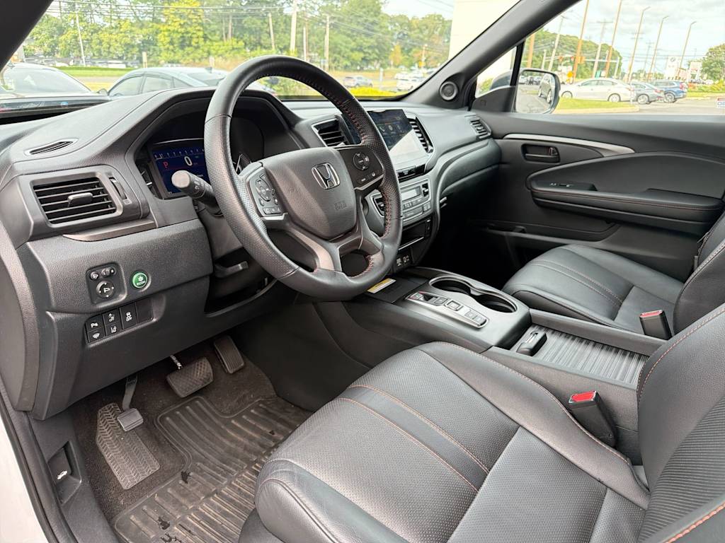 Thumbnail: 2023 Honda Passport - 2
