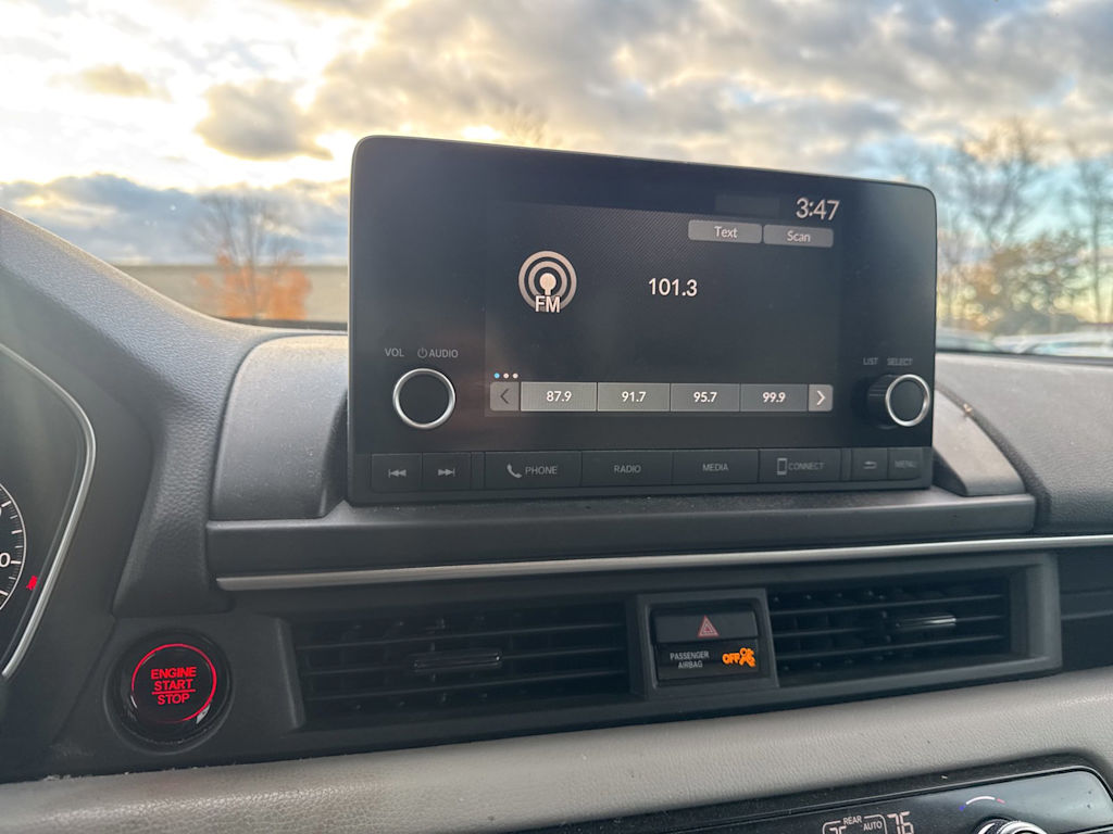 Thumbnail: 2023 Honda Pilot - 11