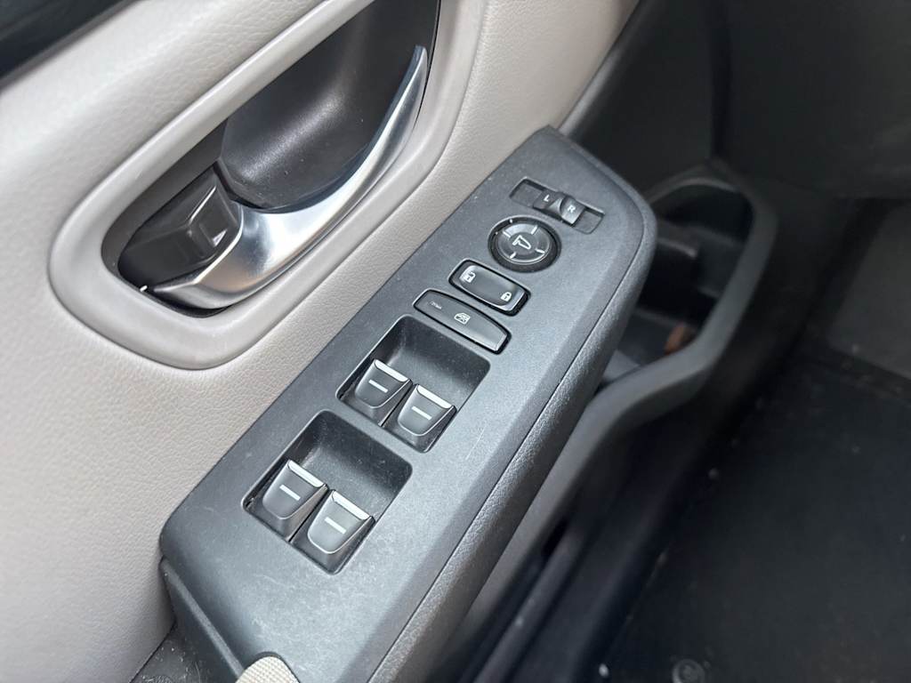 Thumbnail: 2023 Honda Pilot - 22