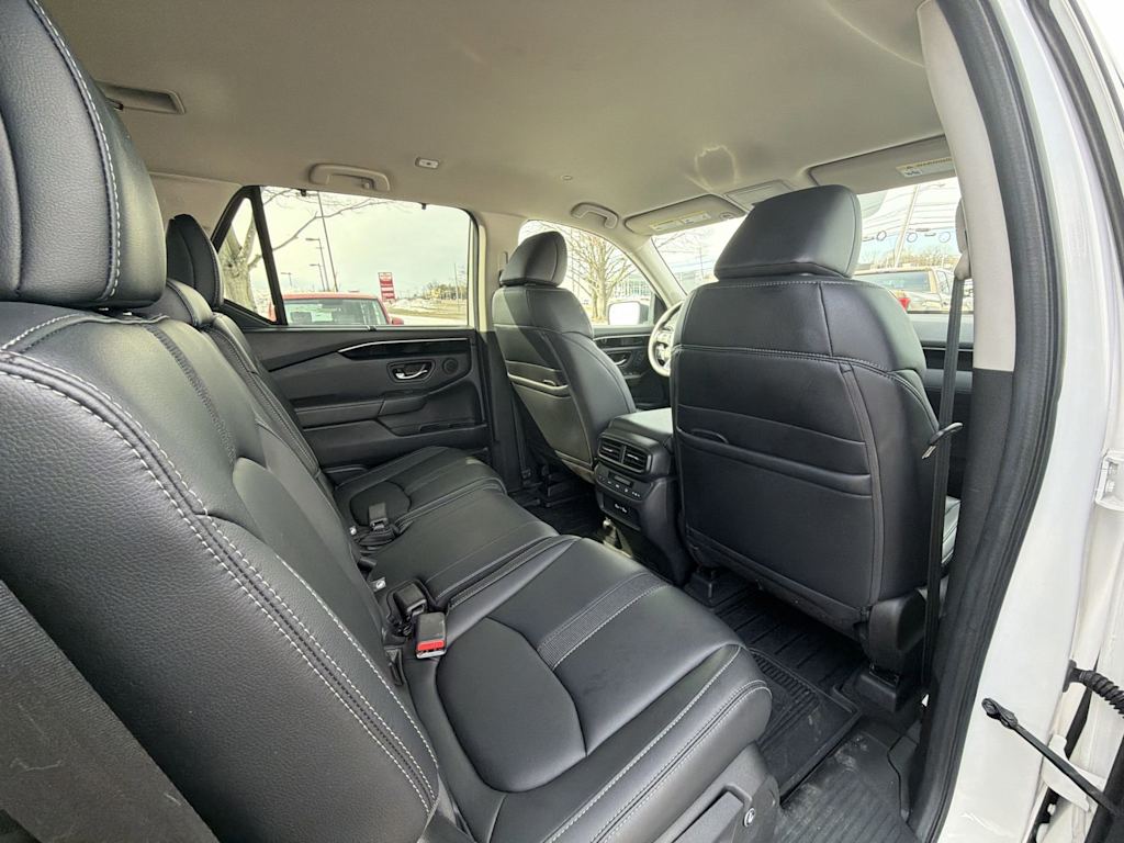 Thumbnail: 2023 Honda Pilot - 26