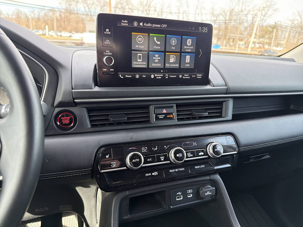 Thumbnail: 2023 Honda Pilot - 15