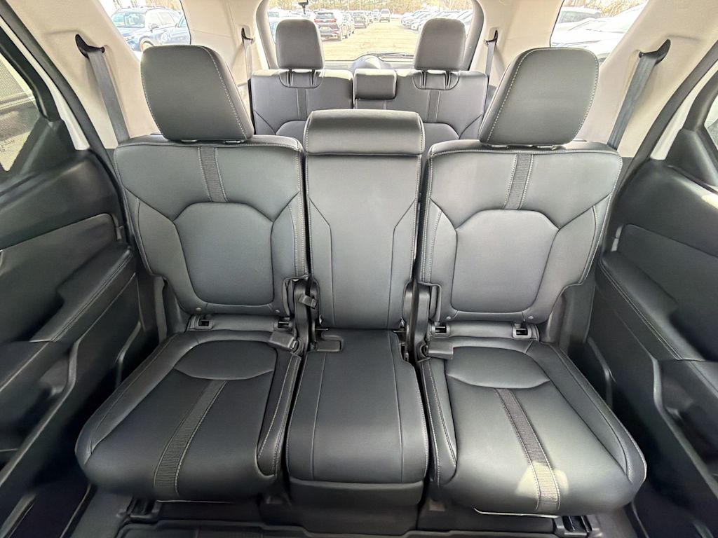 Thumbnail: 2023 Honda Pilot - 25