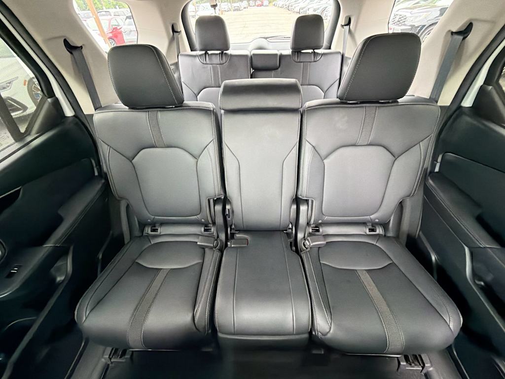 Thumbnail: 2023 Honda Pilot - 24
