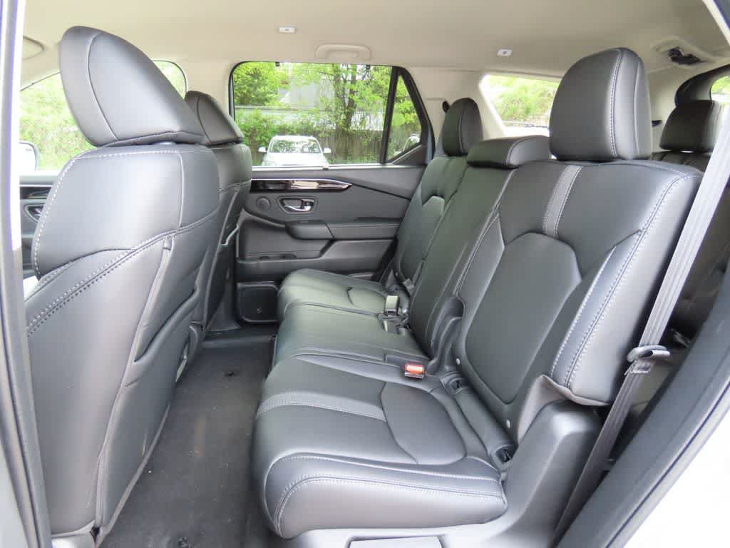 Thumbnail: 2026 Honda Pilot - 12