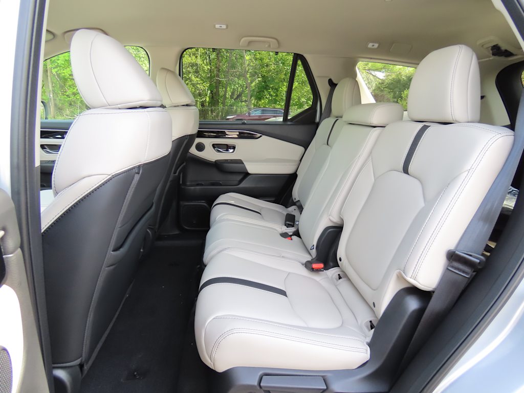 Thumbnail: 2026 Honda Pilot - 13