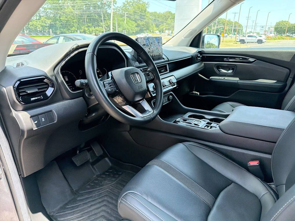 Thumbnail: 2025 Honda Pilot - 2