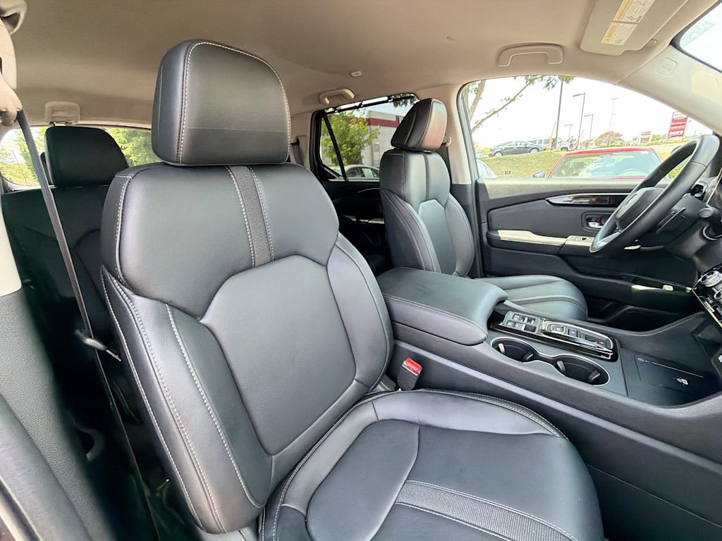 Thumbnail: 2025 Honda Pilot - 25